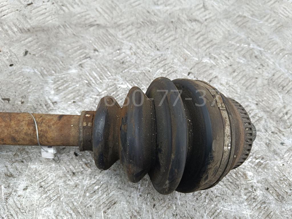 Полуось передняя левая