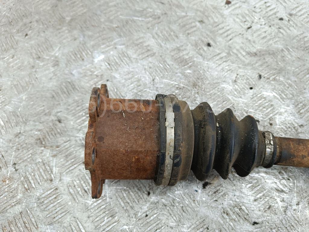 Полуось передняя левая