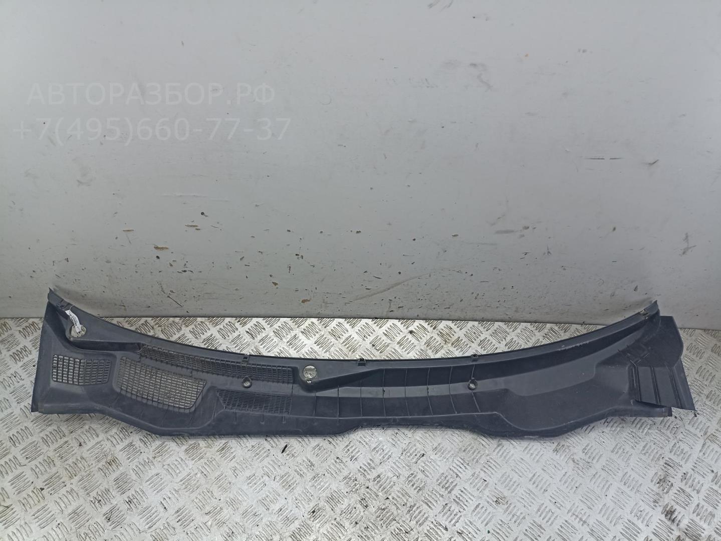 Решетка стеклоочистителей (Жабо)