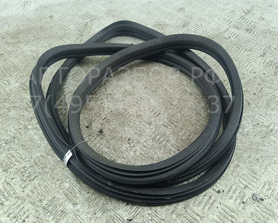 Уплотнитель двери