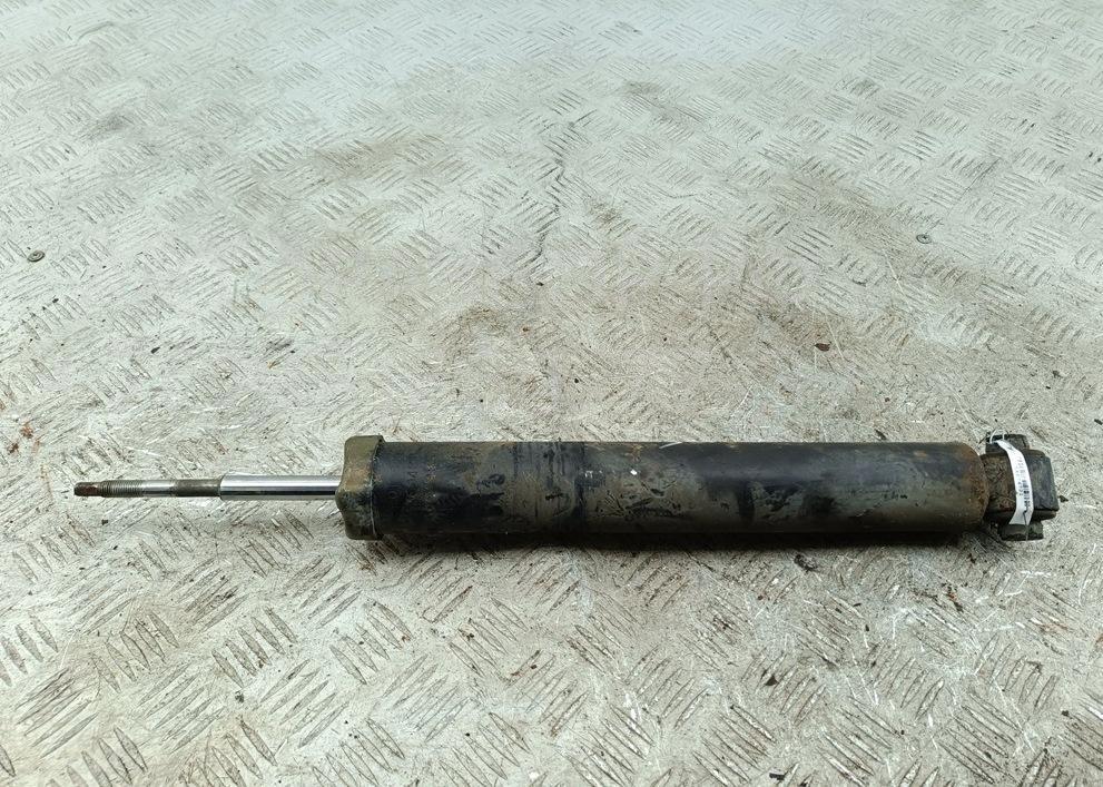 Амортизатор задний правый