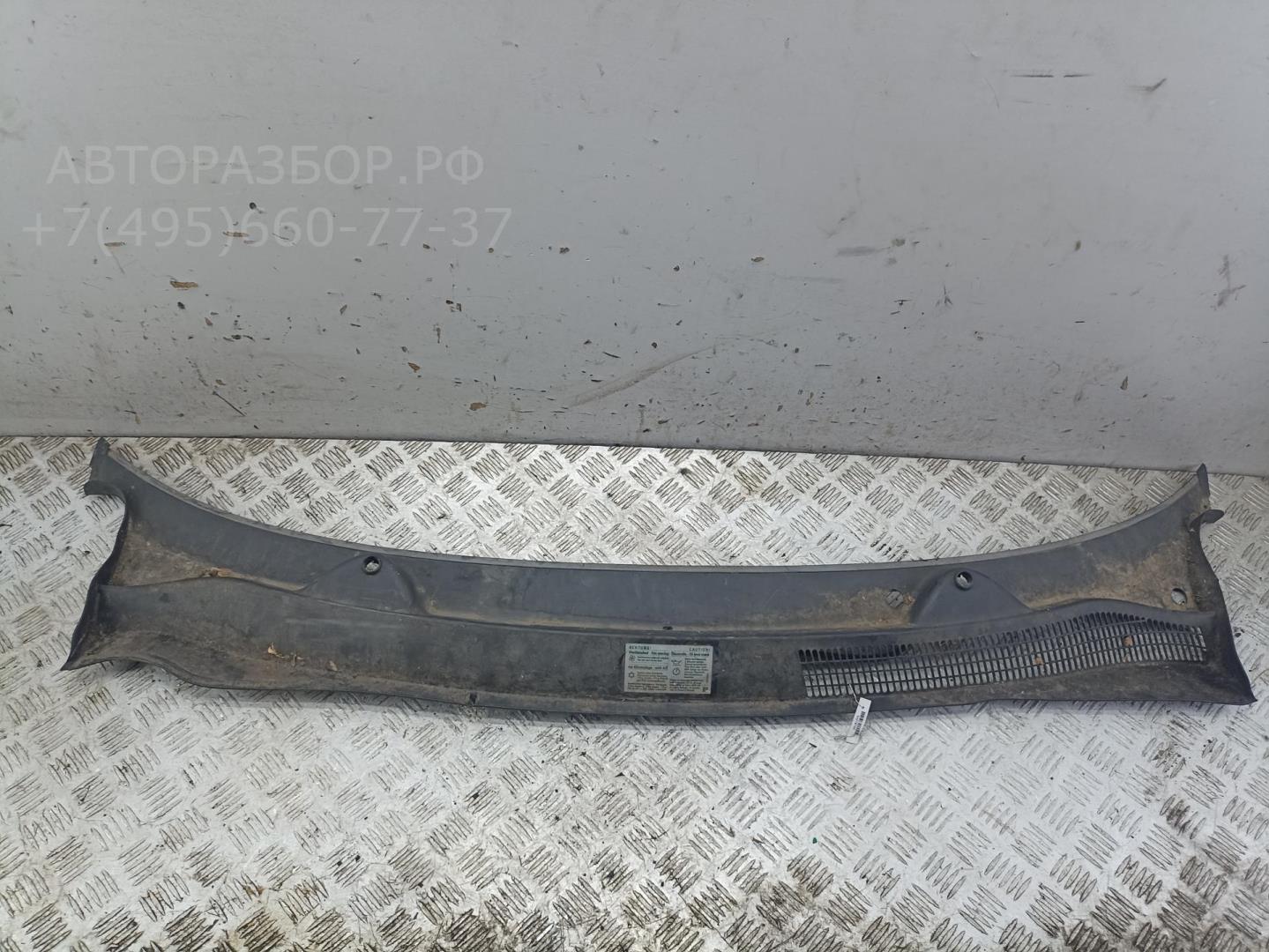 Решетка стеклоочистителей (Жабо)