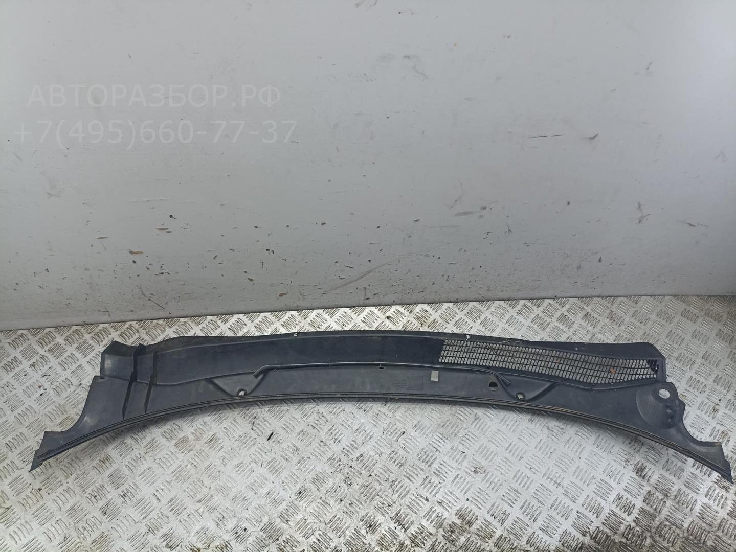 Решетка стеклоочистителей (Жабо)