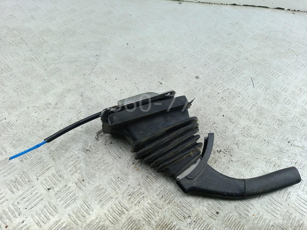 Рычаг стояночного тормоза