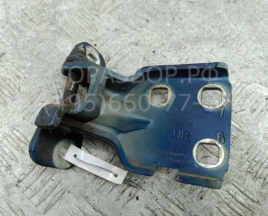 Петля двери