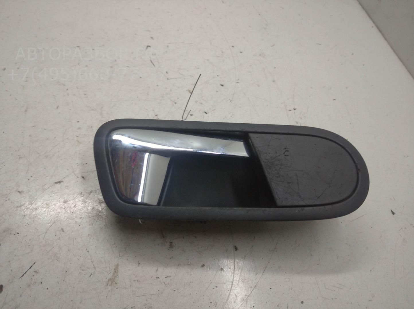 Ручка двери задней внутренняя правая