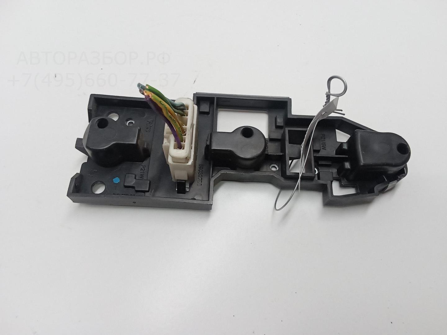 Плата заднего фонаря левого