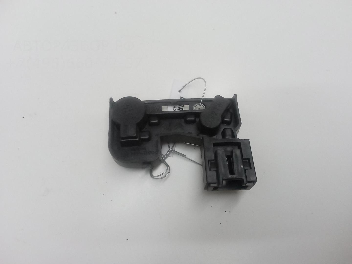 Плата заднего фонаря левого