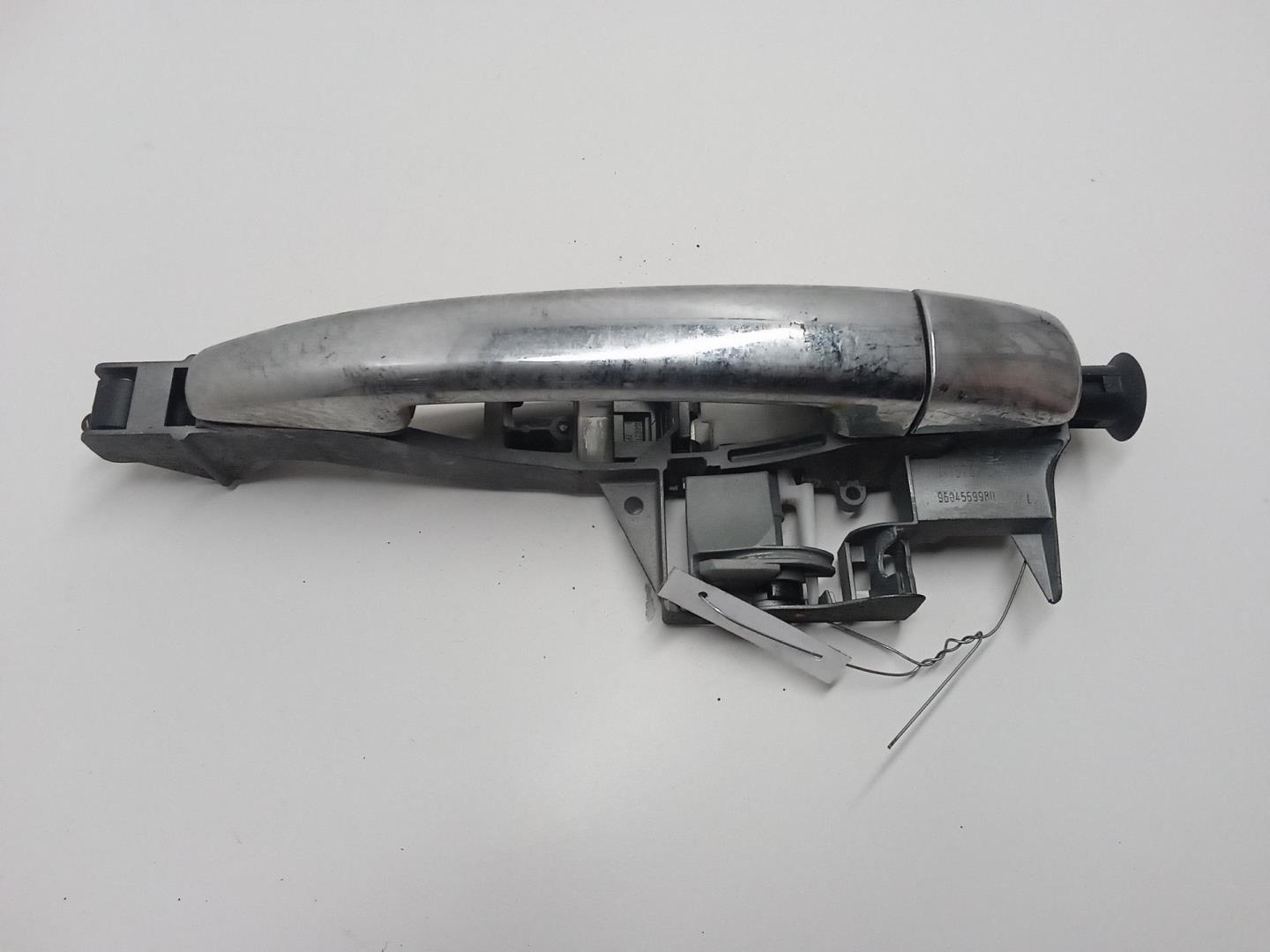 Ручка двери задней наружная правая