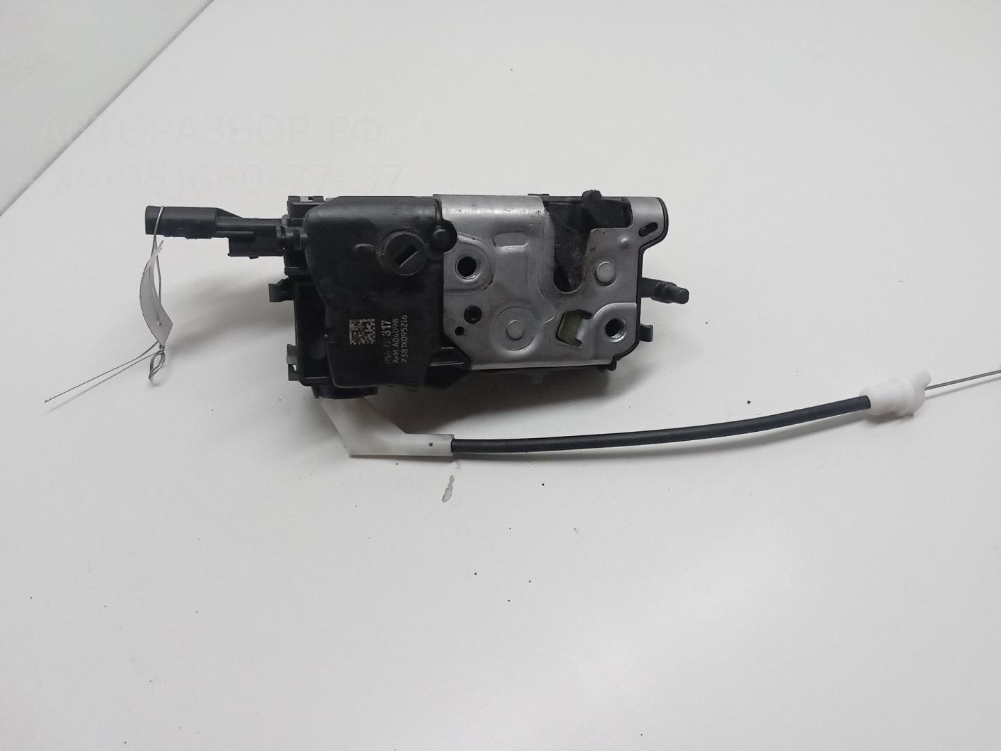 Замок двери задней правой