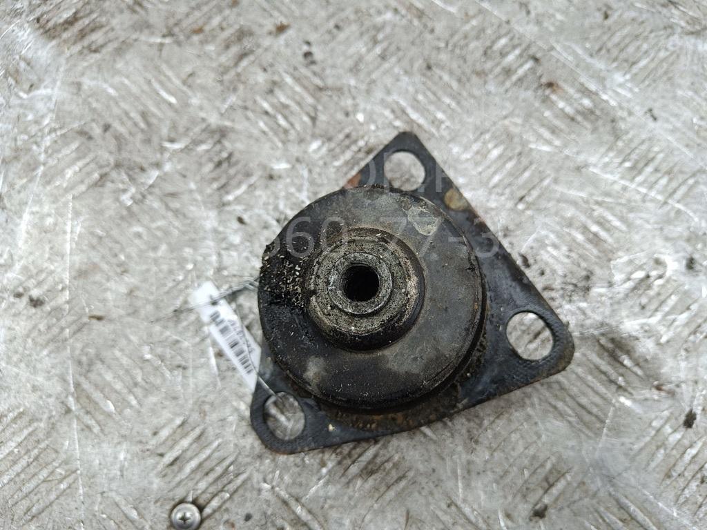 Кронштейн (сопут. товар)