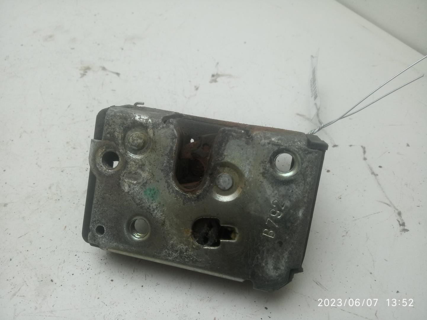 Замок двери сдвижной