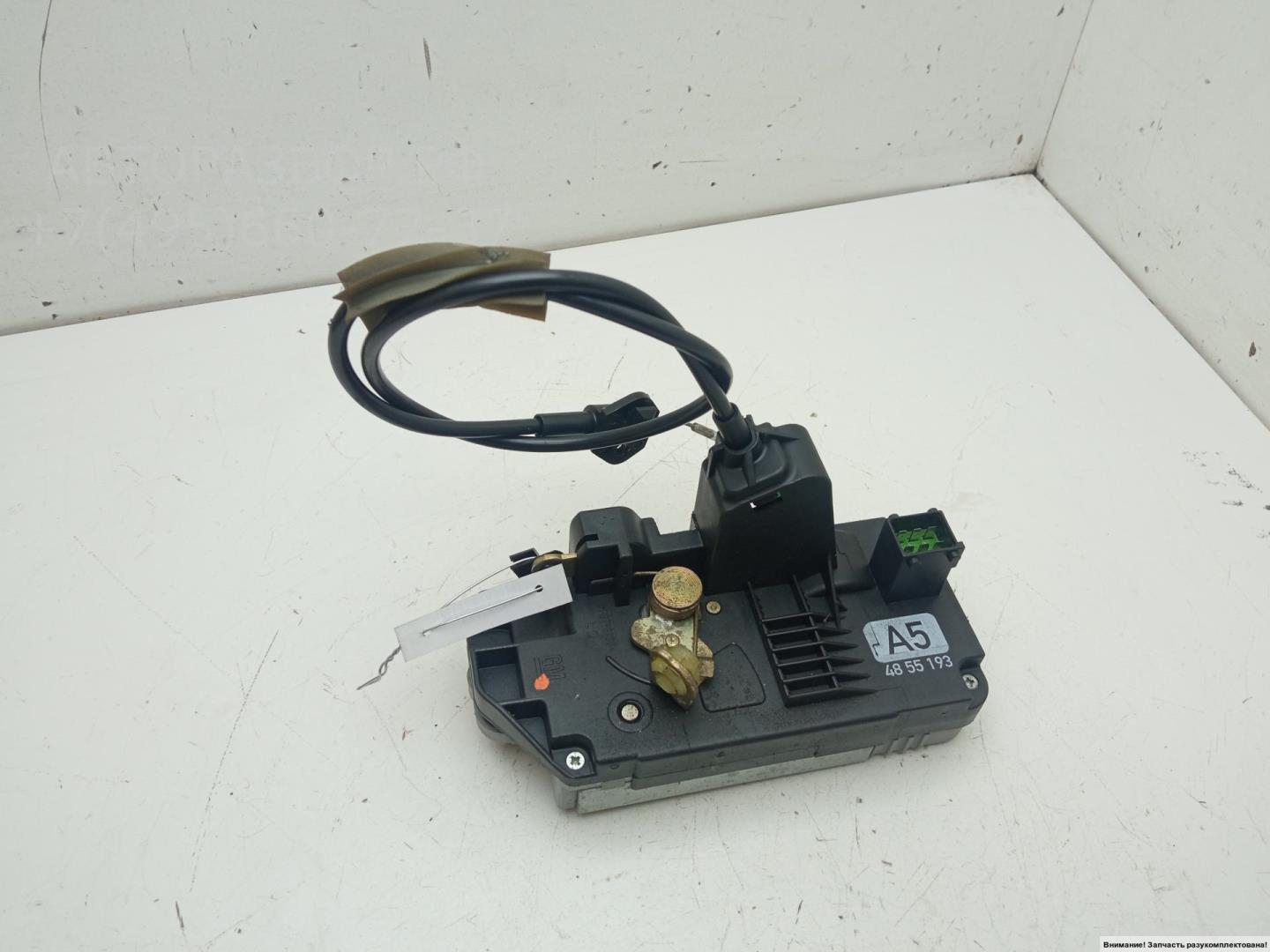 Замок двери задней левой