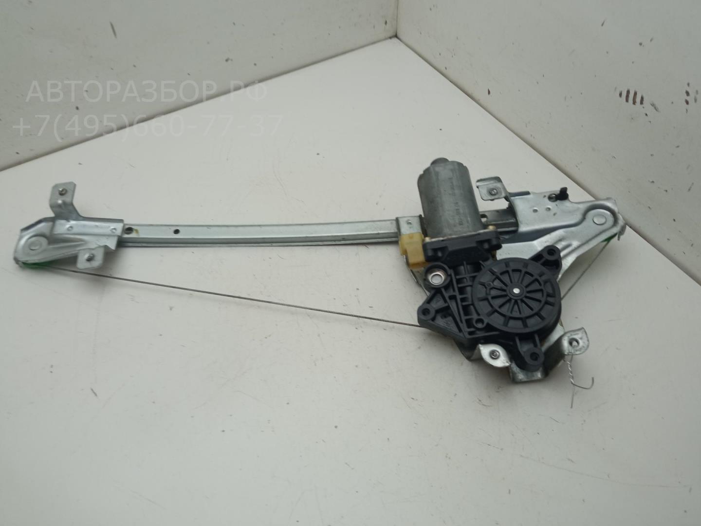 Стеклоподъемник электр. задний левый