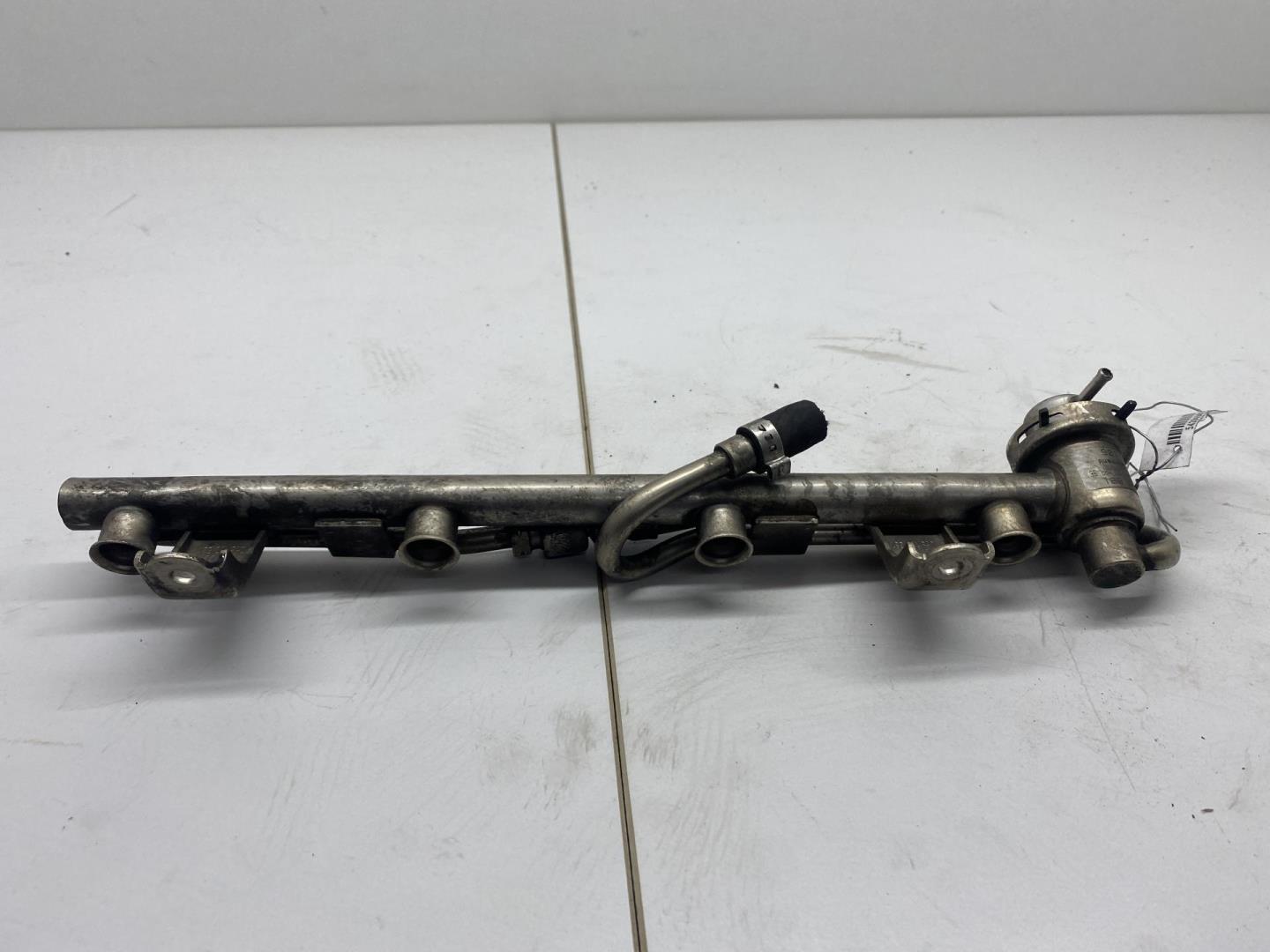 Рейка топливная (рампа)