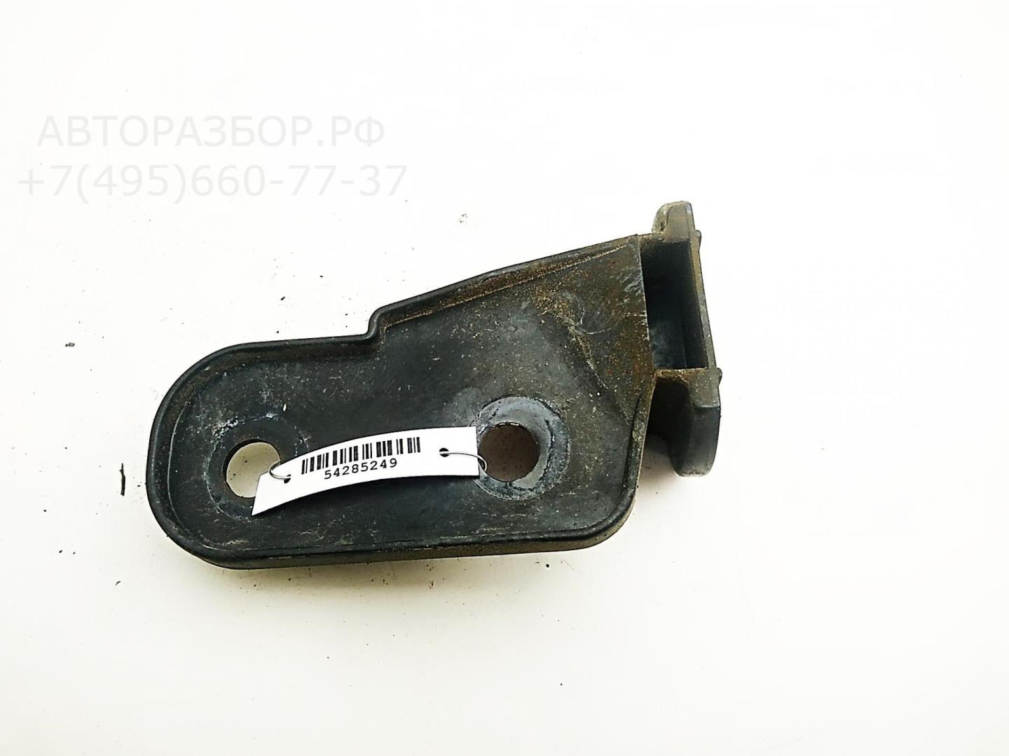 Кронштейн переднего бампера левый