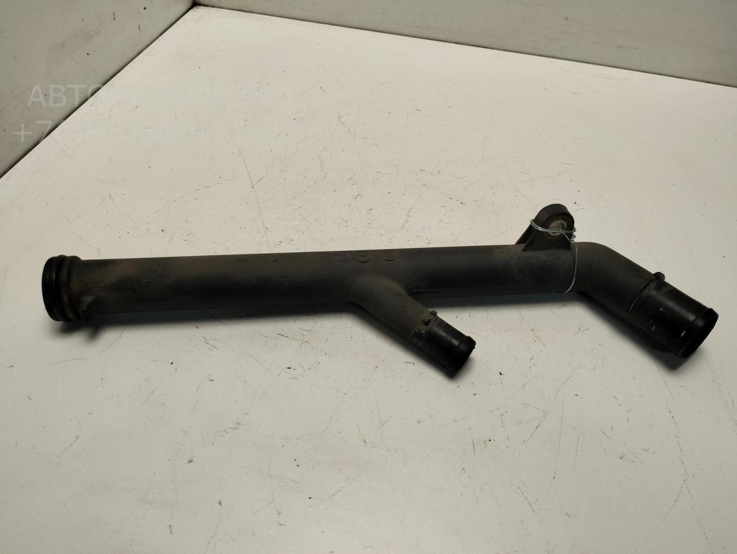 Трубка системы охлаждения