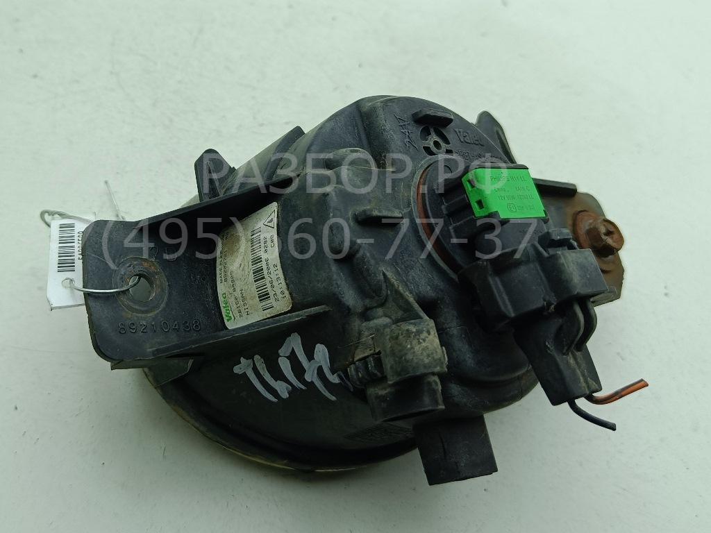 Фара противотуманная левая