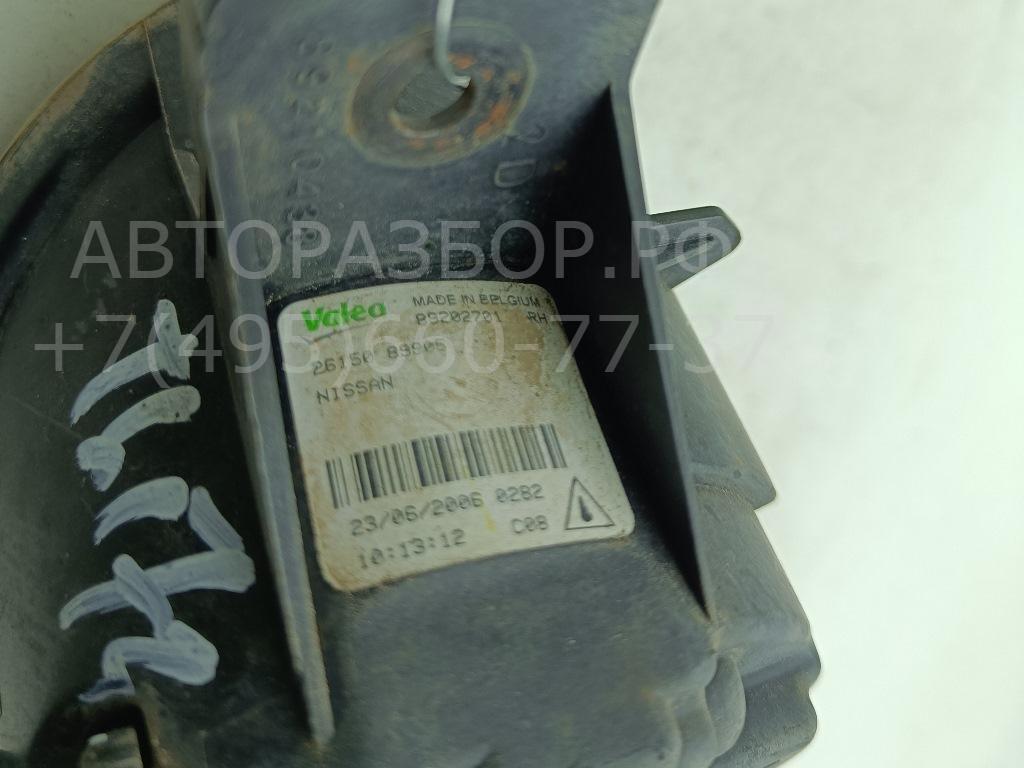 Фара противотуманная левая