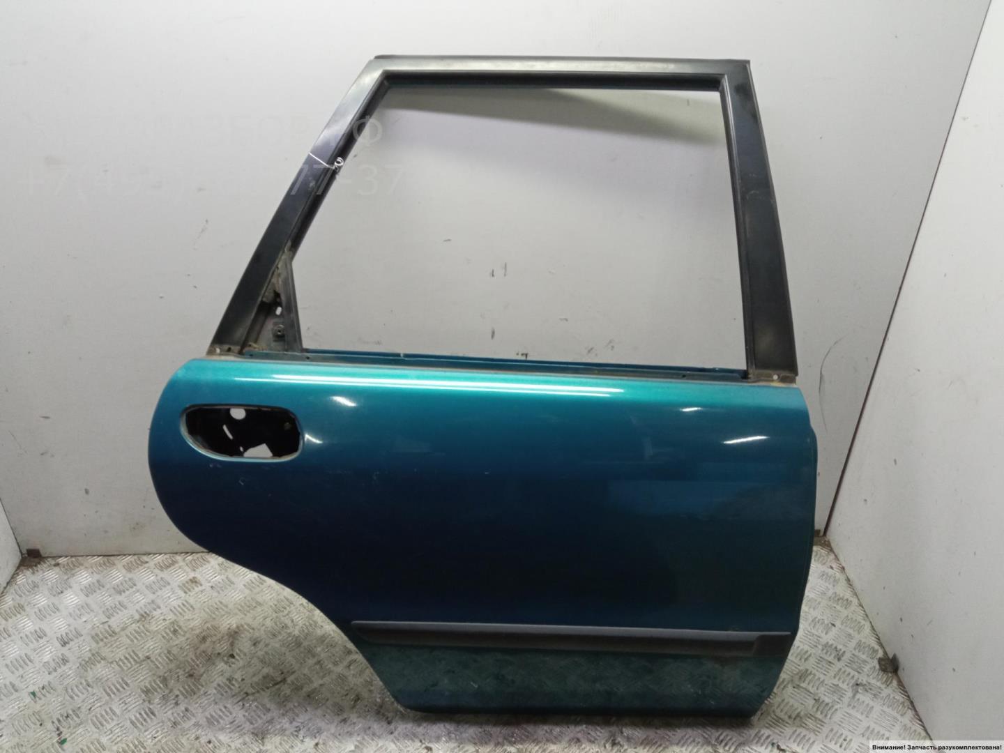 Дверь задняя правая