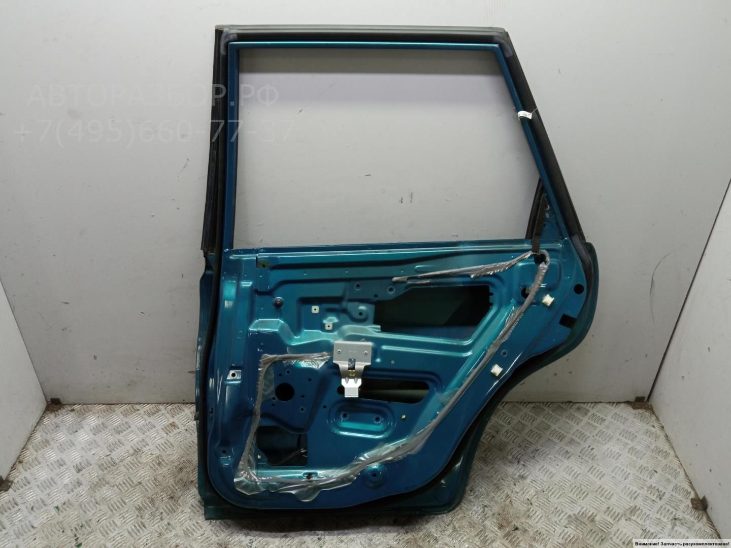 Дверь задняя правая