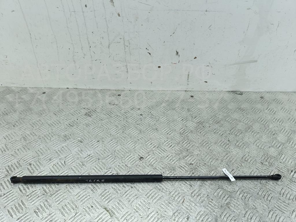 Амортизатор капота