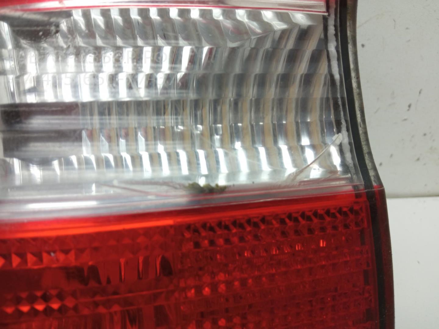 Фонарь задний левый