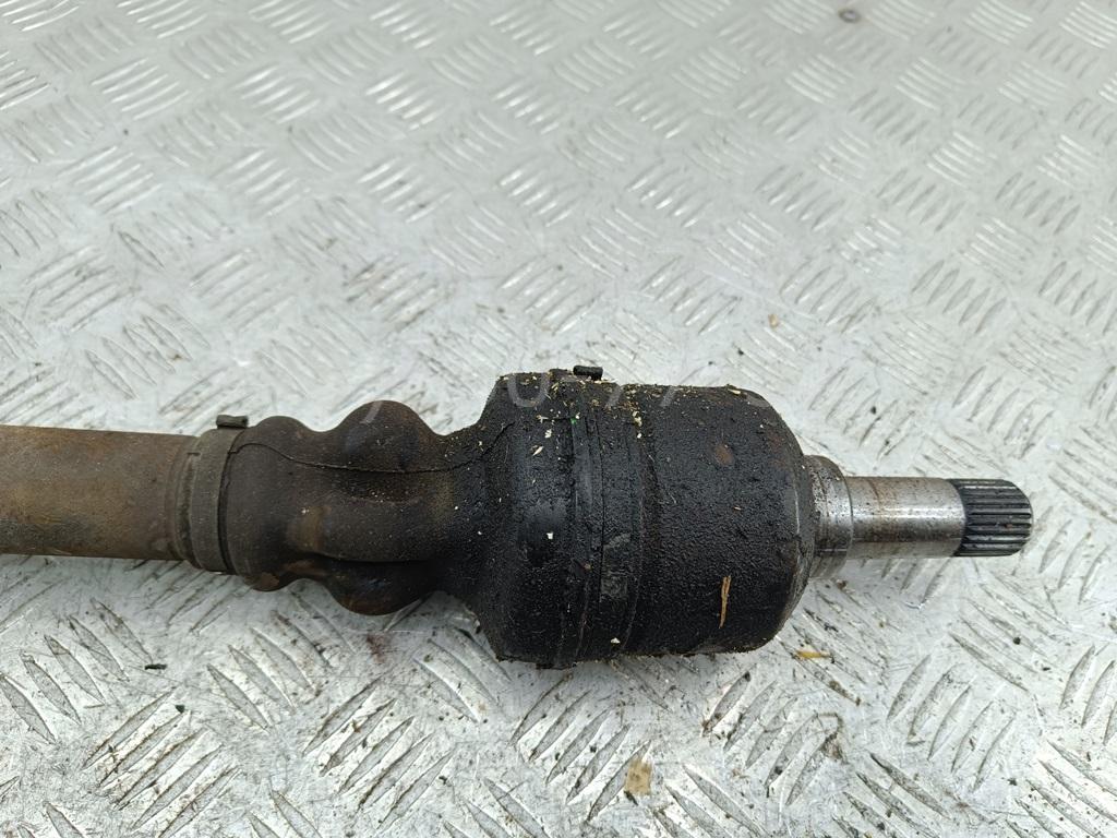 Полуось передняя левая