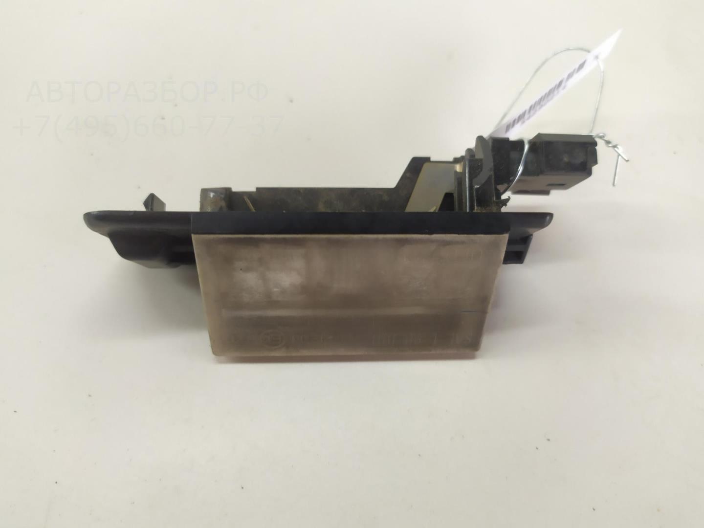 Фонарь подсветки номера