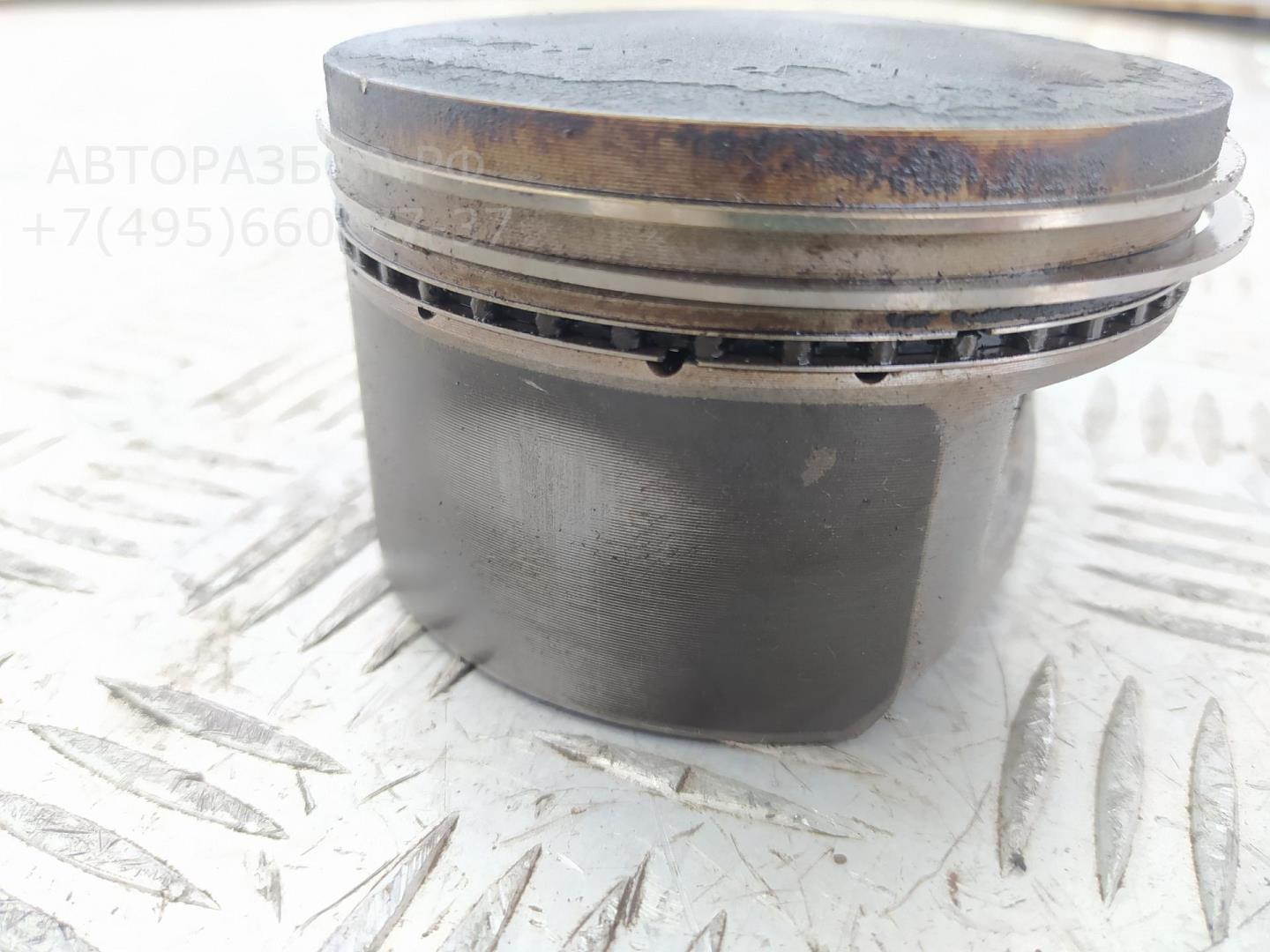 Поршень с шатуном