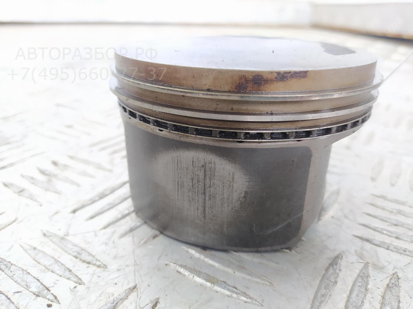 Поршень с шатуном