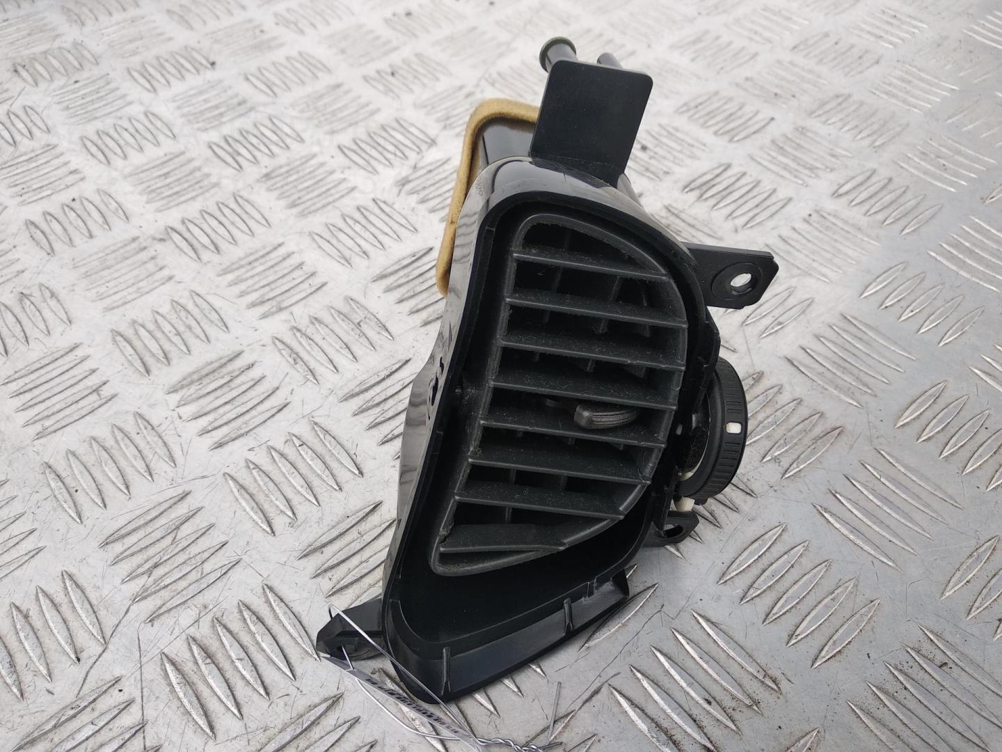 Дефлектор воздушный