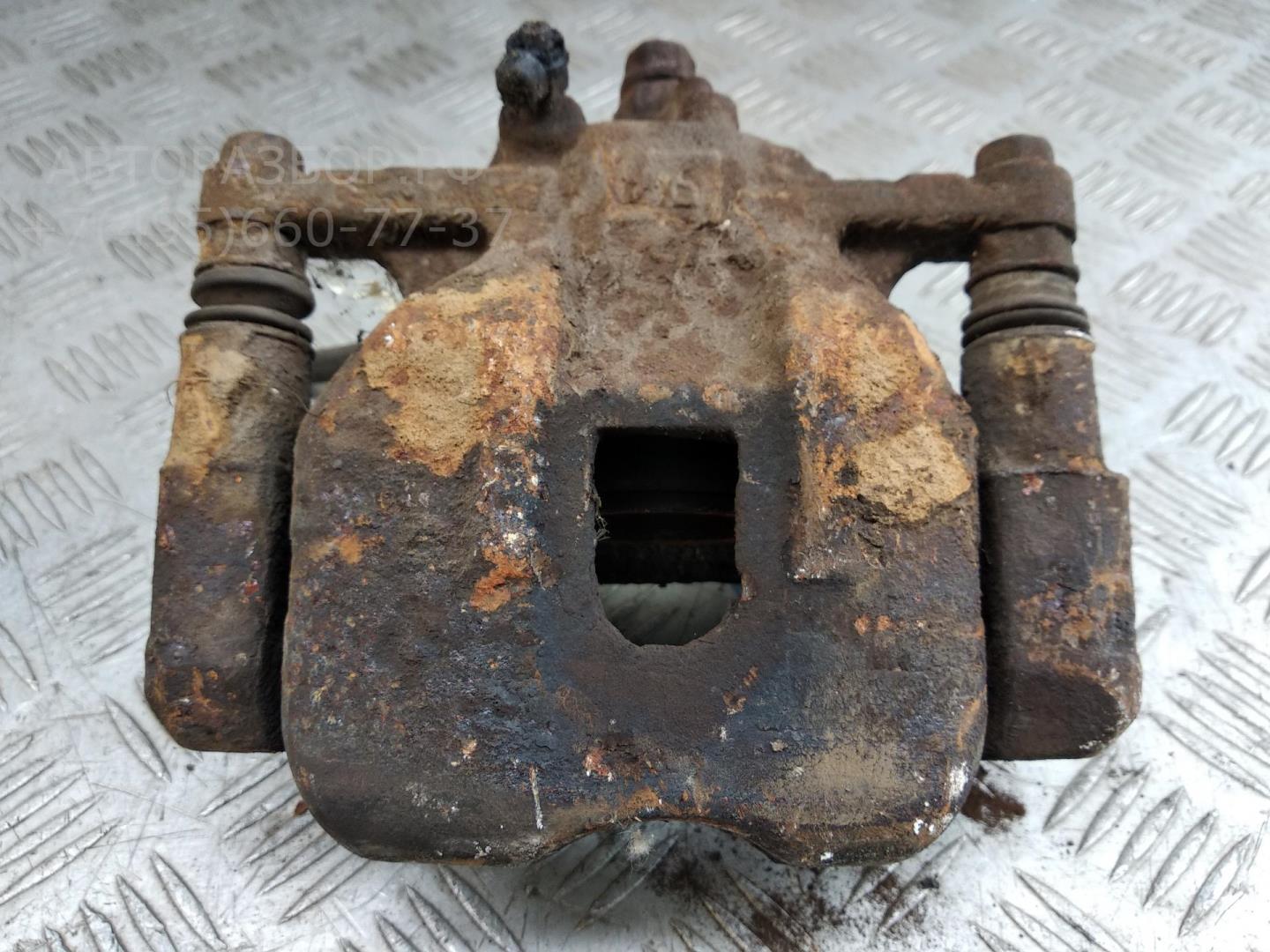 Суппорт передний правый