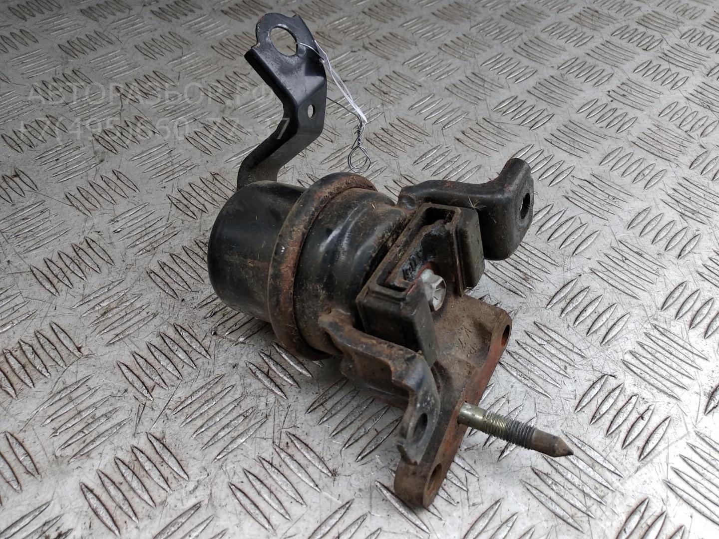 Опора двигателя