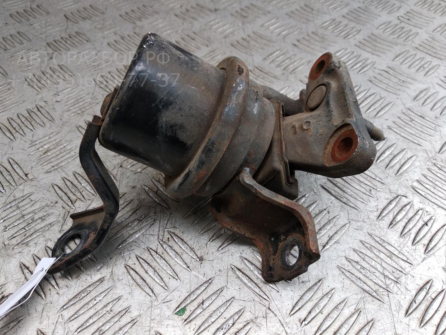 Опора двигателя