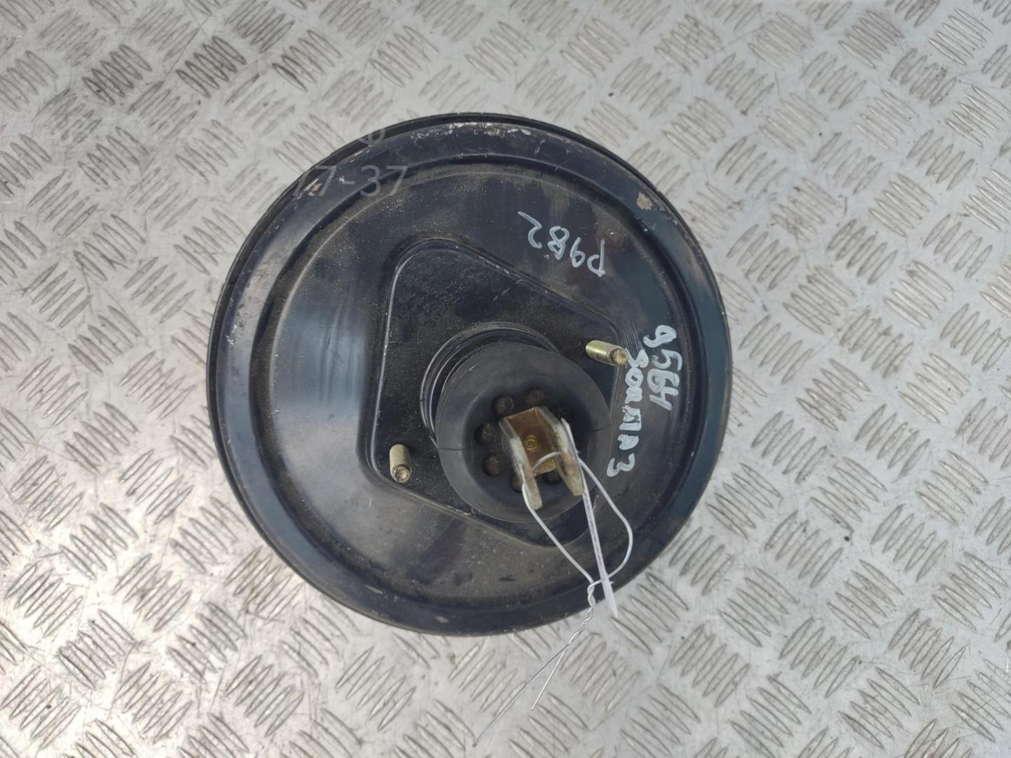 Усилитель тормозов вакуумный