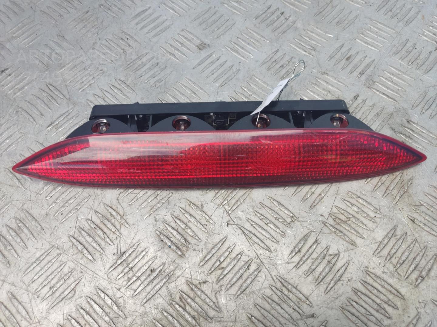 Фонарь задний (стоп сигнал)