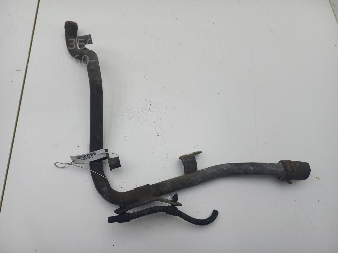 Трубка системы охлаждения