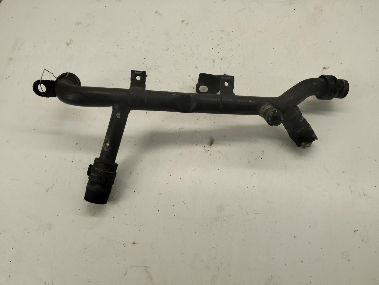 Трубка системы охлаждения