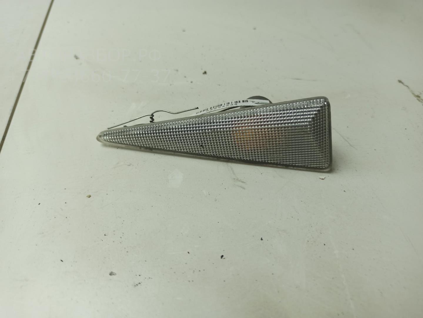 Указатель поворота левый