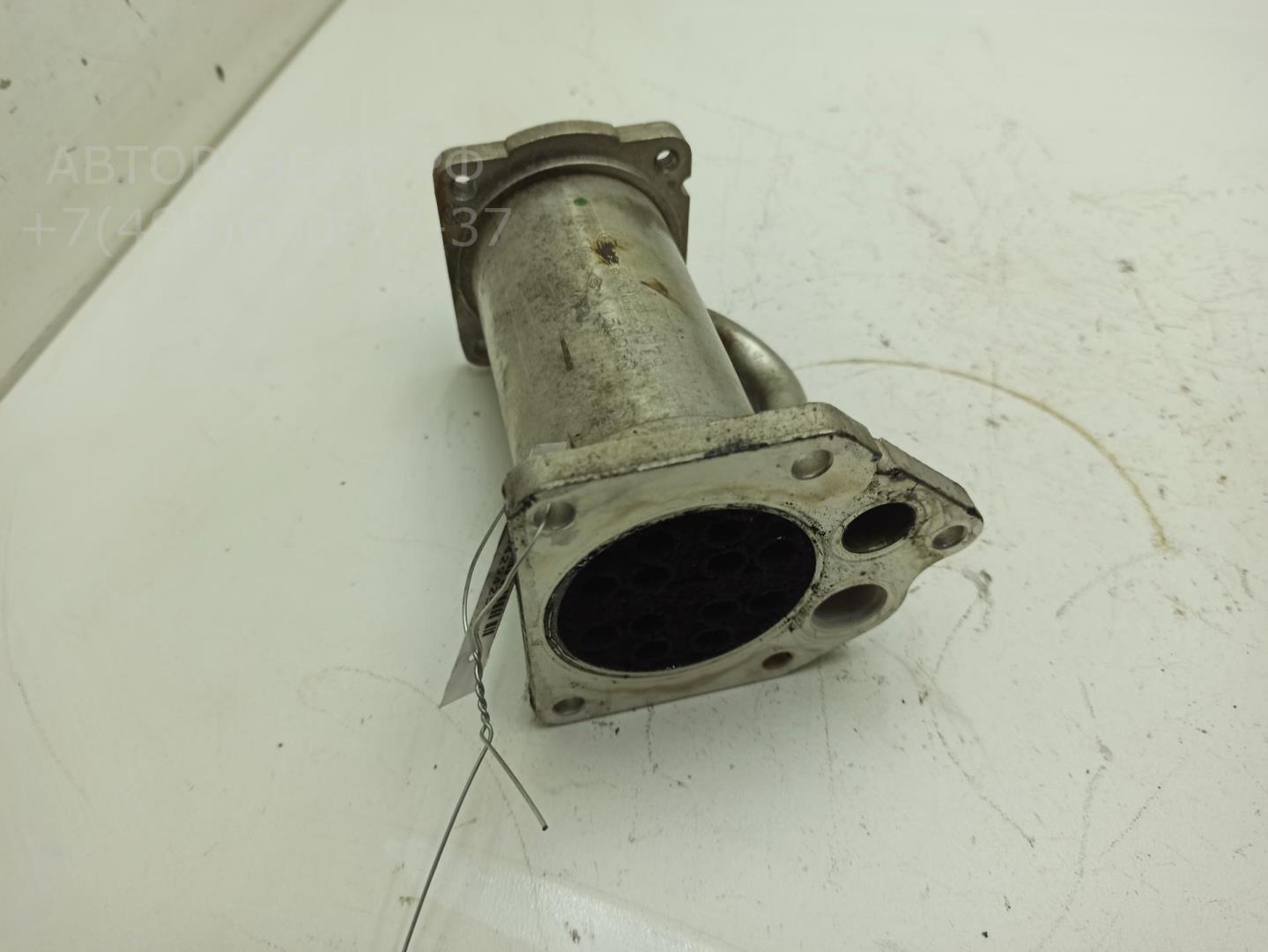 Тройник вентиляции картерных газов