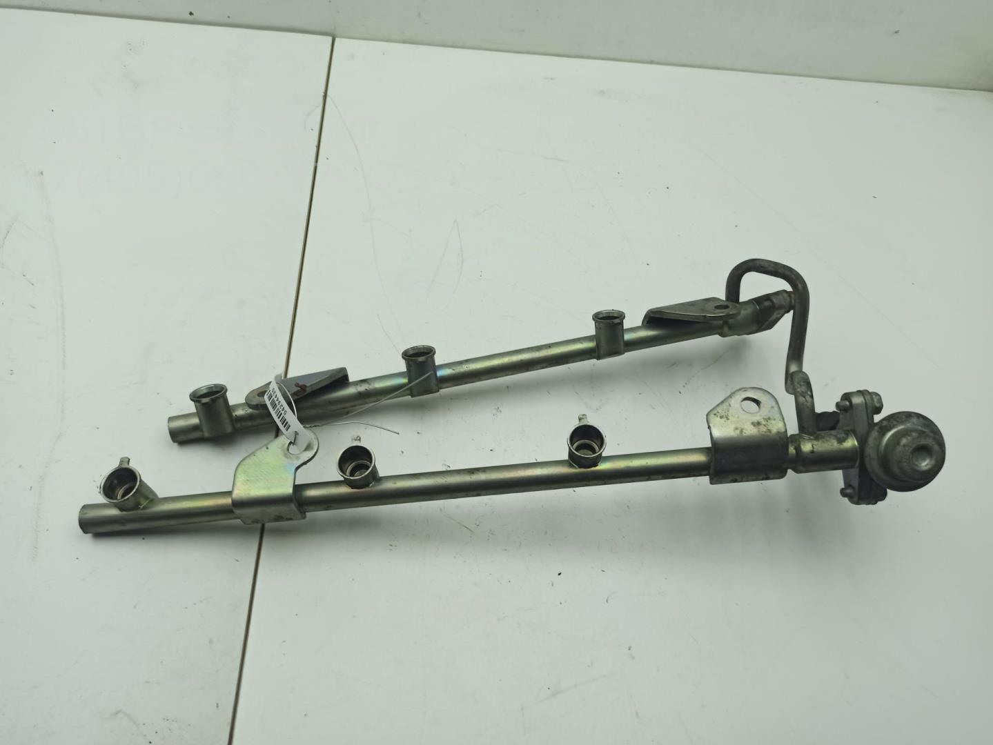 Рейка топливная (рампа)