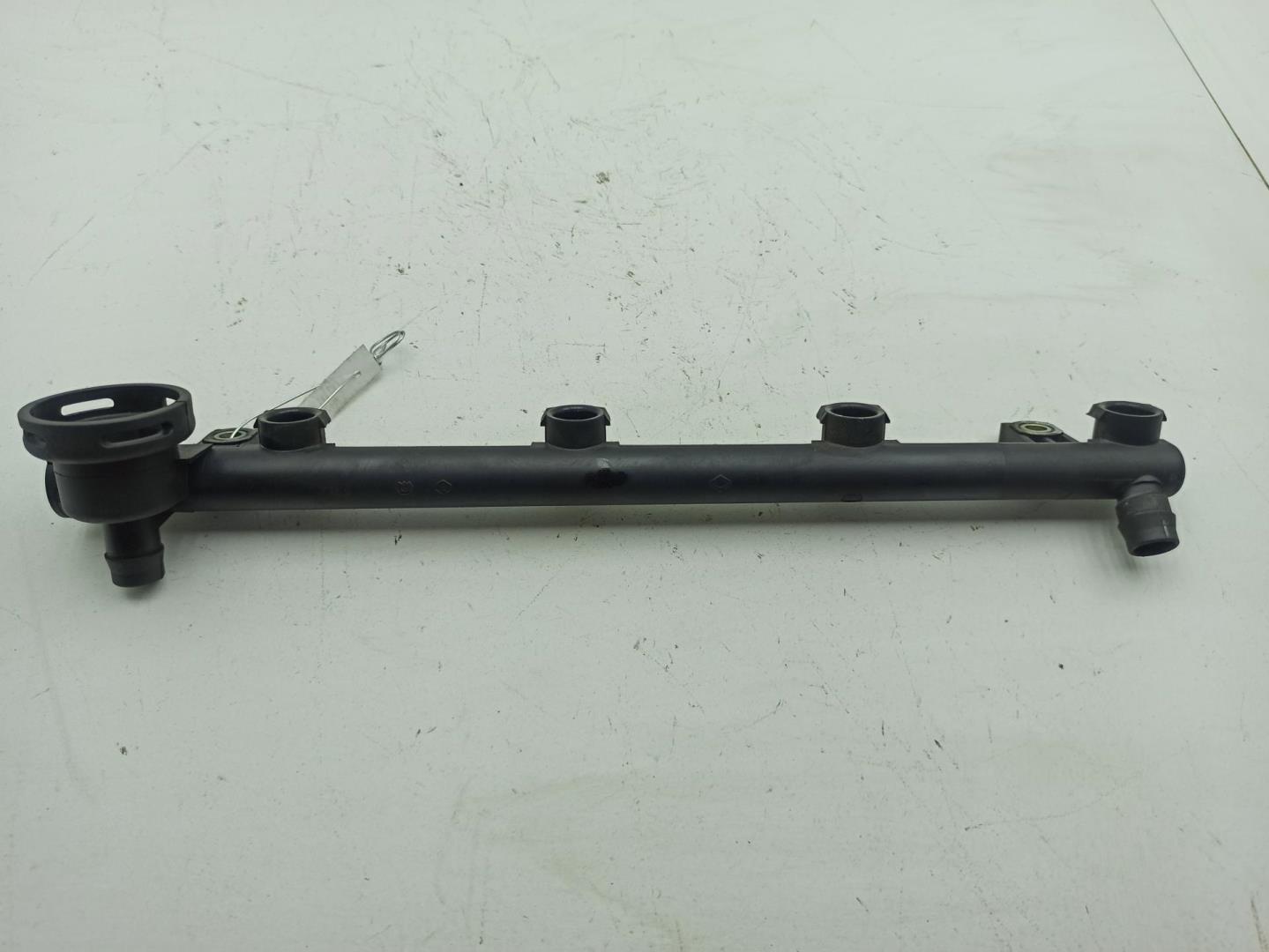 Рейка топливная (рампа)