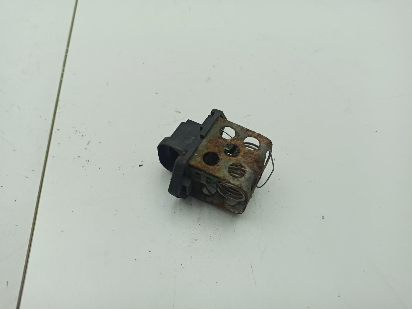 Реле вентилятора радиатора