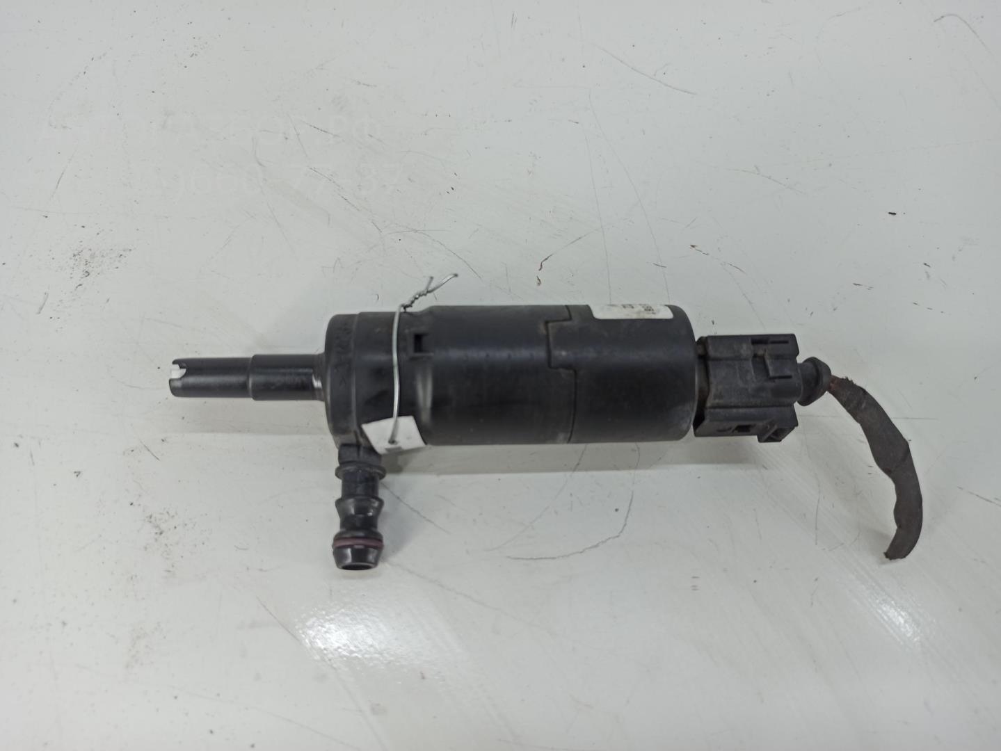 Насос омывателя фар