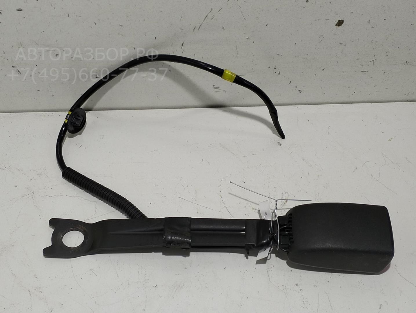 Ответная часть ремня безопасности