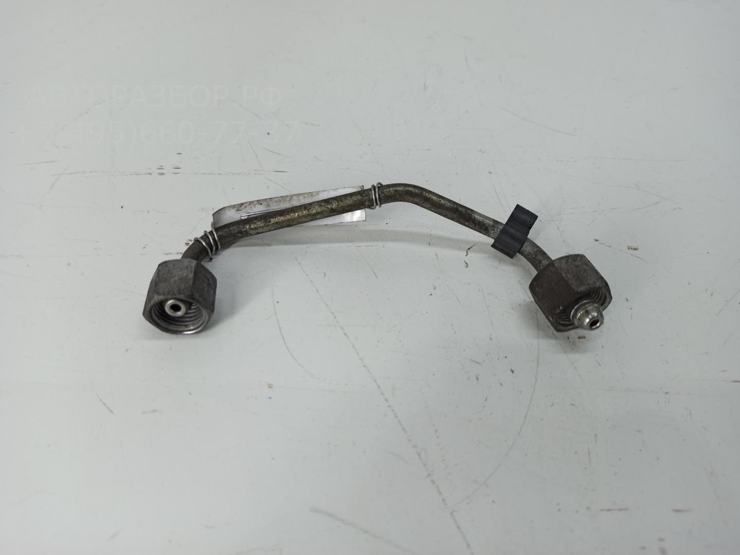 Трубка топливная