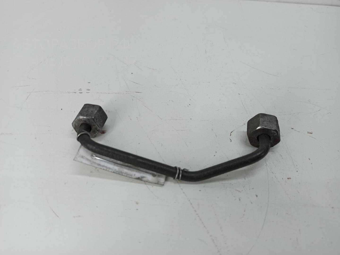 Трубка топливная