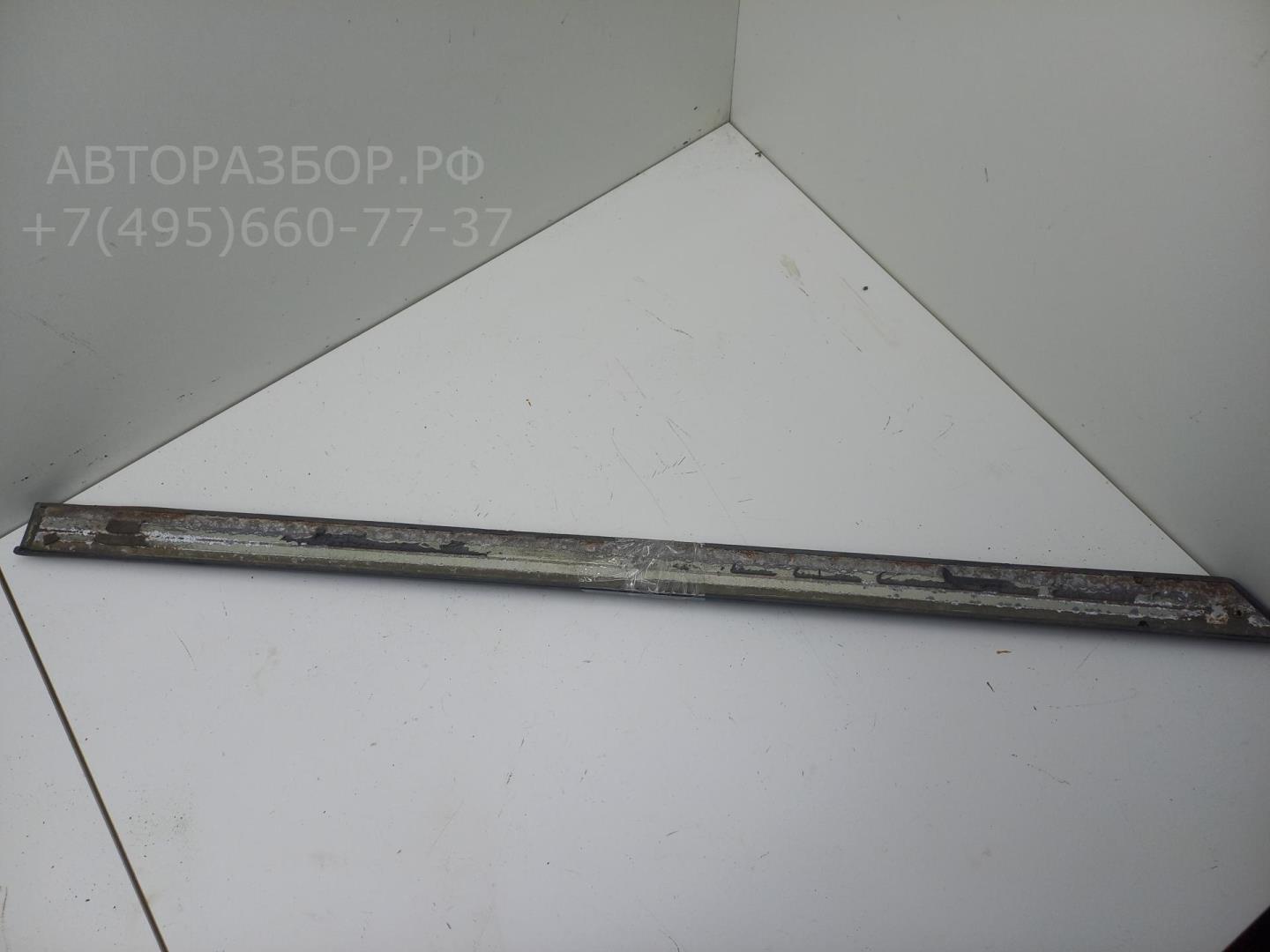 Накладка двери задней левой