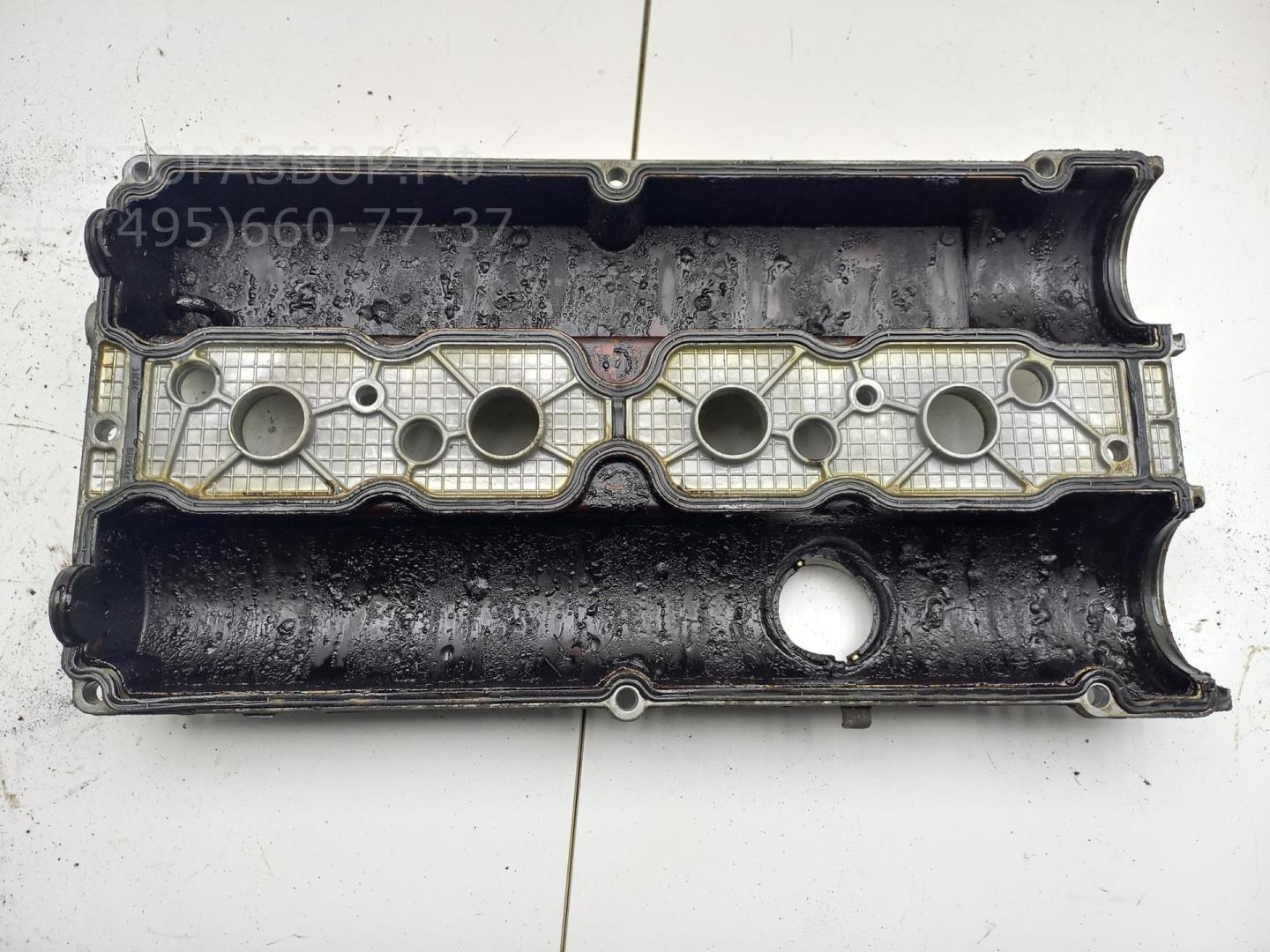 Крышка клапанная ГБЦ